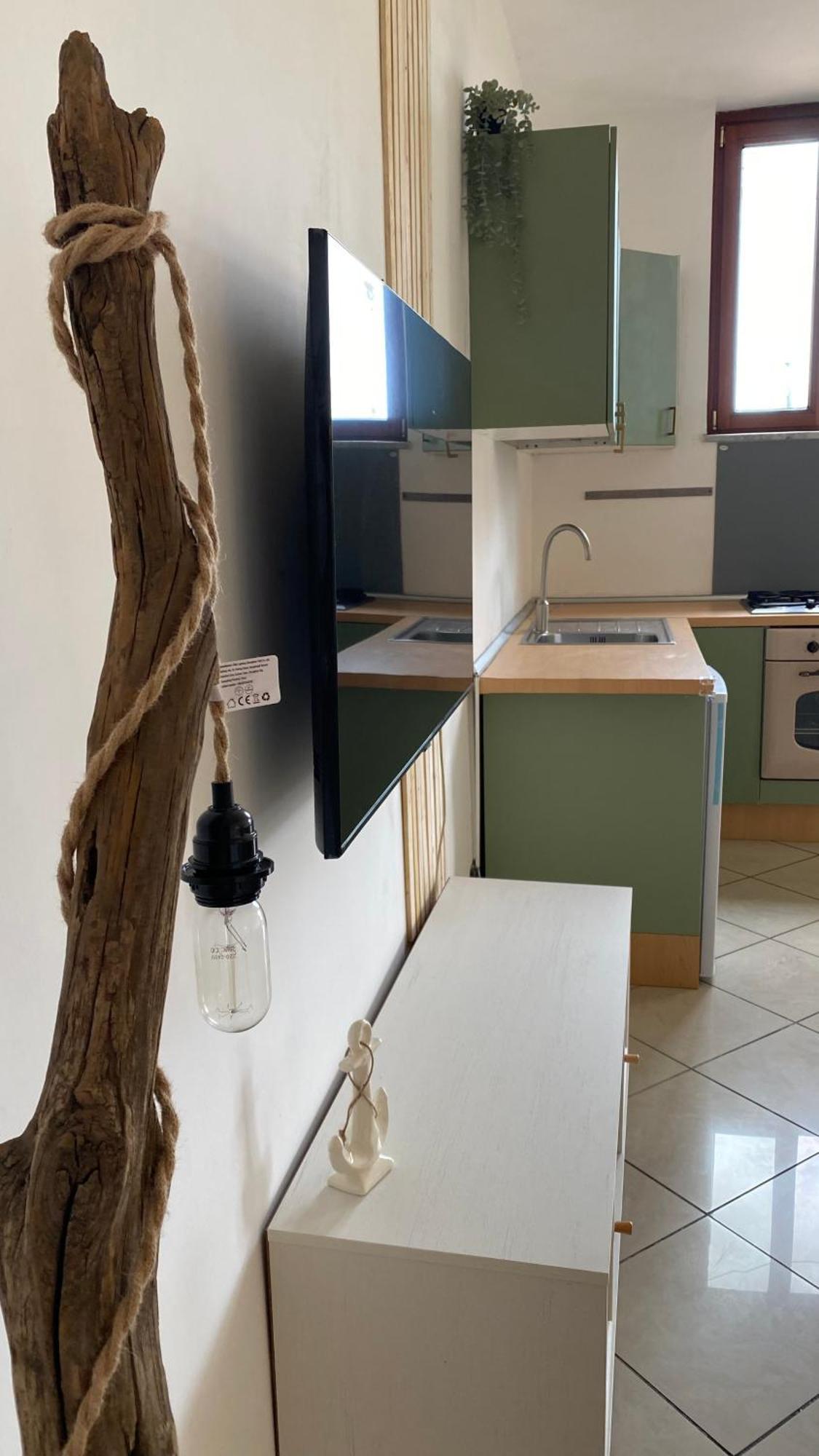 Appartement Giu Al Porto à Salernes Extérieur photo